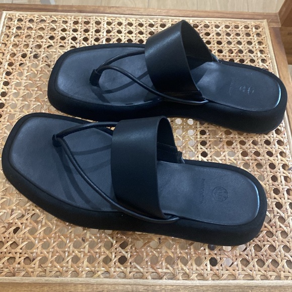 Massimo Dutti Black Sandals EU 39 - Picture 3 of 6